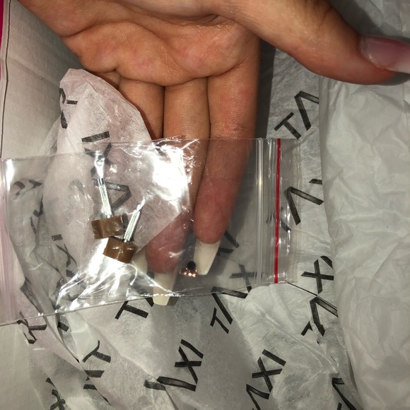 Shoes - Picture 3 of 5